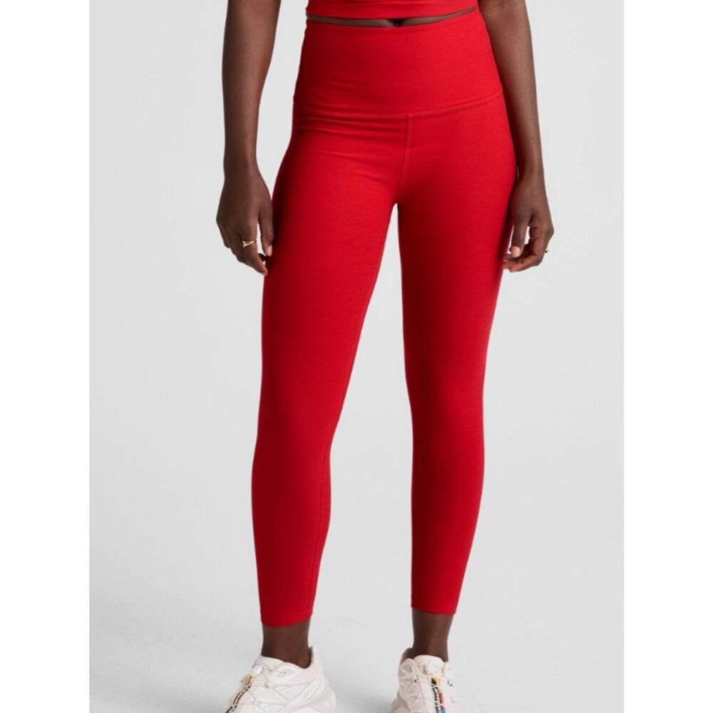 Beyond Yoga Spacedye Walk And Talk High Waisted Capri Legging Candy Apple Red